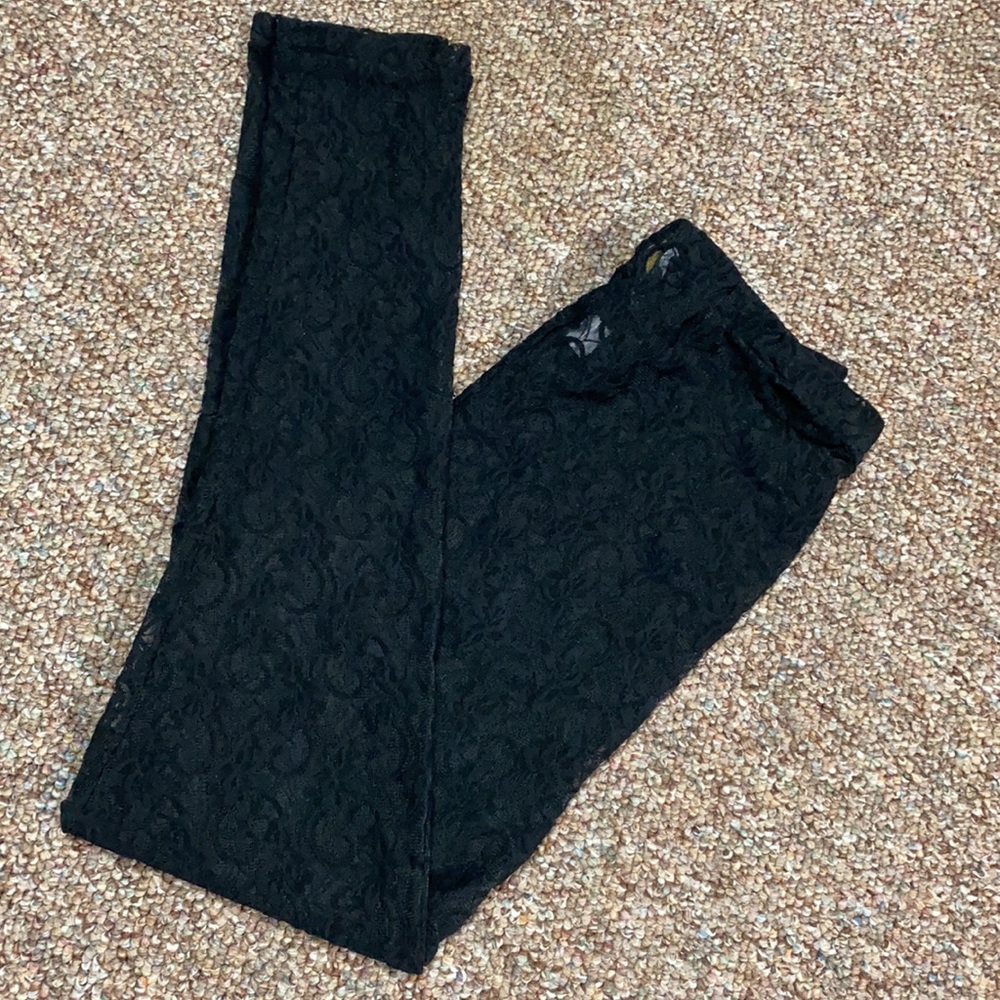 Flame black lace leggings 💯% cotton size small